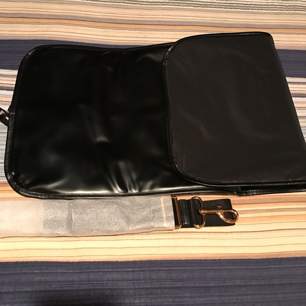 Marc Jacobs Crosby Nylon Diaper Bag - Picture 6 of 8